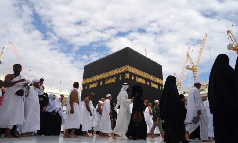 طريقة اداء العمرة للسيدات 1 طريقة اداء العمرة للسيدات