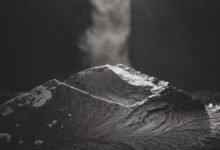 ما هى قصة الحجر الأسود الحقيقة بدون تزوير ما هى قصة الحجر الأسود الحقيقة بدون تزوير