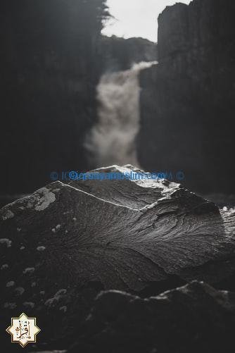 ما هى قصة الحجر الأسود الحقيقة بدون تزوير ما هى قصة الحجر الأسود الحقيقة بدون تزوير