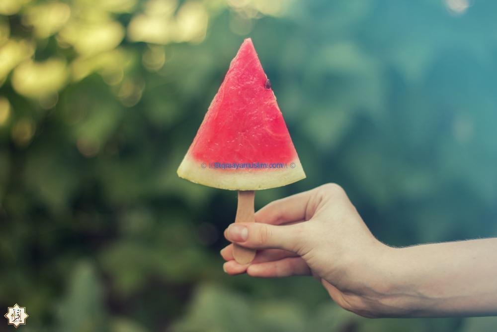 حكم الأكل باليسار حكم الأكل باليسار