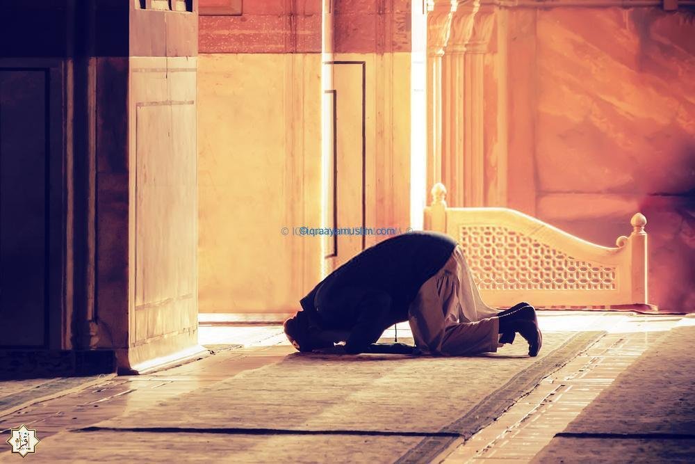 ما هو حق الله علينا ما هو حق الله علينا