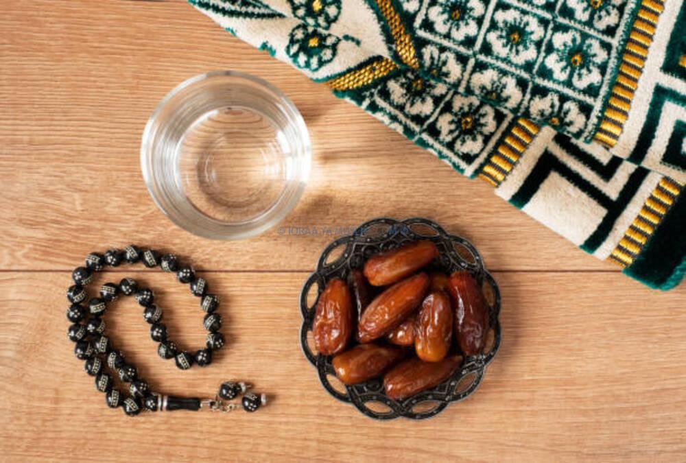 اول شخص صام رمضان