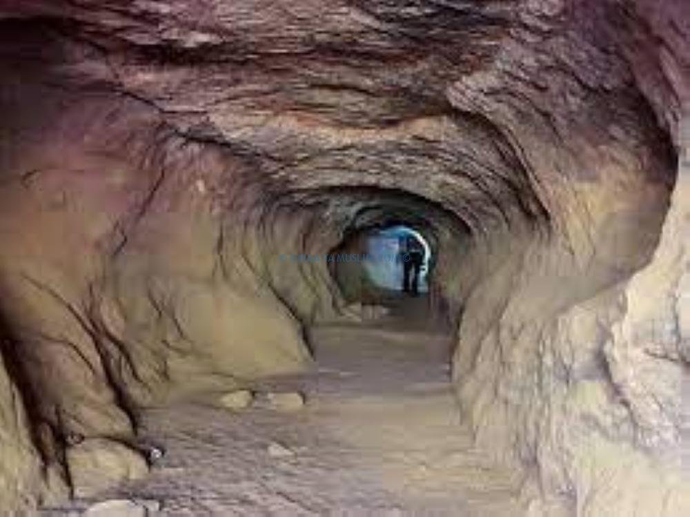 تفسير رؤية الكهف في المنام تفسير رؤية الكهف في المنام