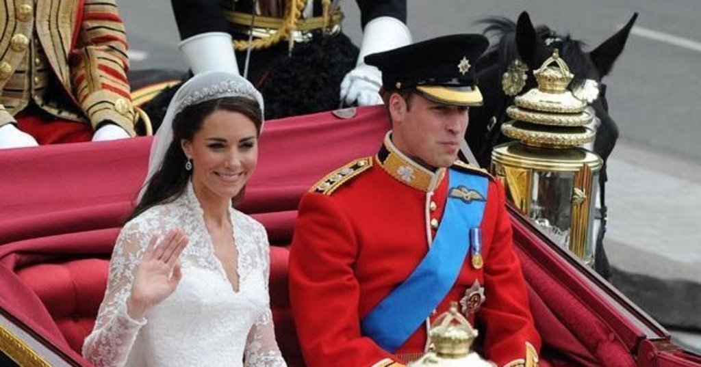 أبرز تفسيرات الزواج من أمير في المنام أبرز تفسيرات الزواج من أمير في المنام