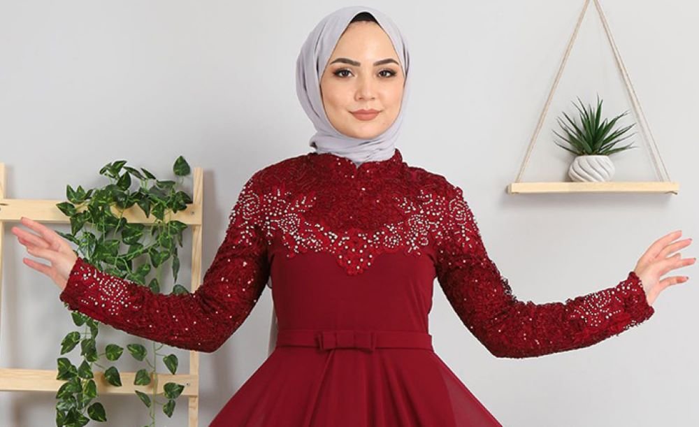 تفسير لبس ثوب مطرز في المنام للمتزوجة تفسير لبس ثوب مطرز في المنام للمتزوجة