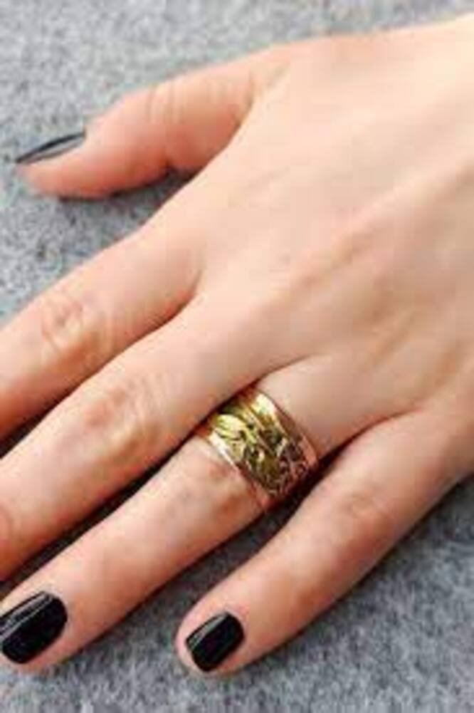 ماذا يدل الخاتم النحاس في المنام؟ ماذا يدل الخاتم النحاس في المنام؟