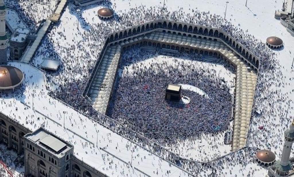 ماذا يدل تفسير الحج في المنام والدعاء أمام الكعبة؟ ماذا يدل تفسير الحج في المنام والدعاء أمام الكعبة؟