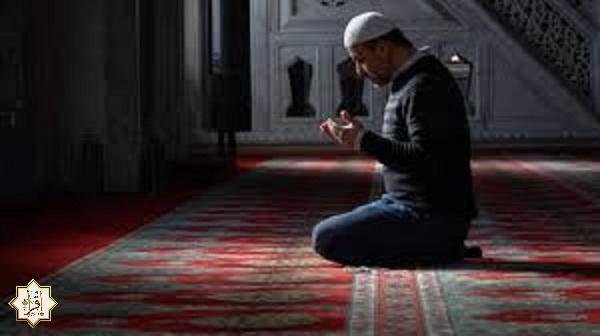أهم الفوائد الروحية والجسدية لصلاة التهجد أهم الفوائد الروحية والجسدية لصلاة التهجد
